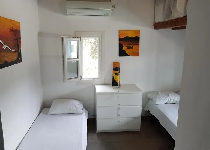 Captain Yannis * Vathi (Sifnos)